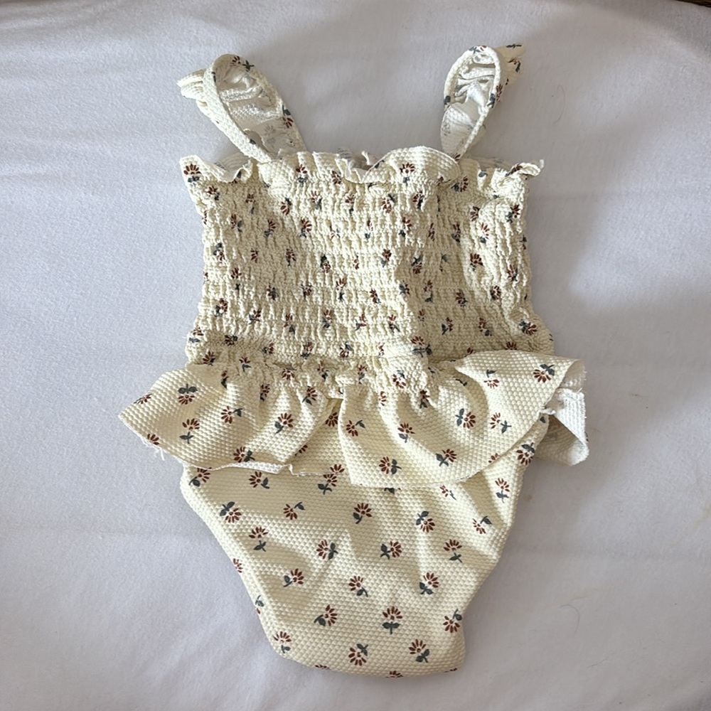 Quincy Mae 6-12 M one peice swimsuit